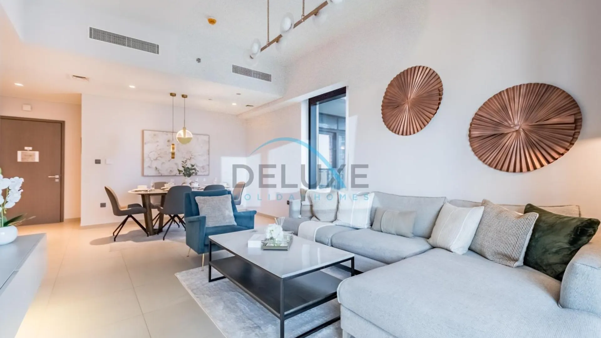 Splendid 2Br Apartment At Act One Act Two Tower 2 In Downtown Dubai By Deluxe Holiday Homes